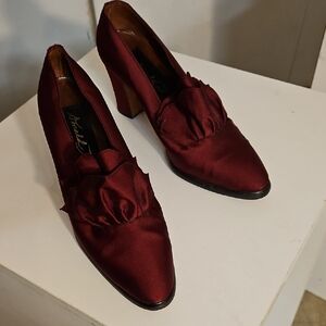 Elegant Burgundy Women's Shoes